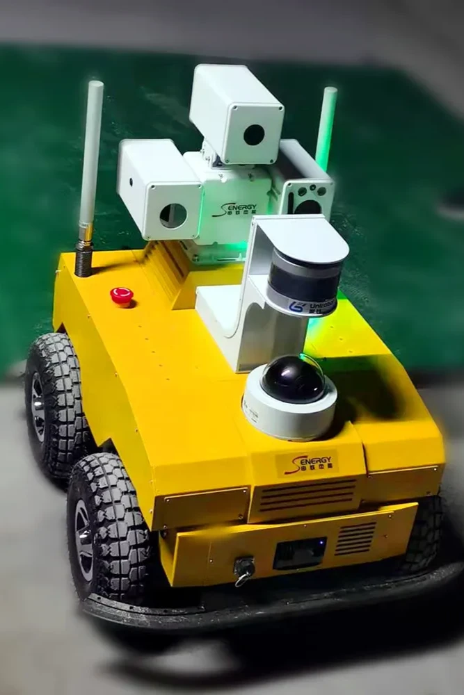智能餐饮机器人视频_新乡智能餐饮机器人厂家_智能餐饮服务机器人